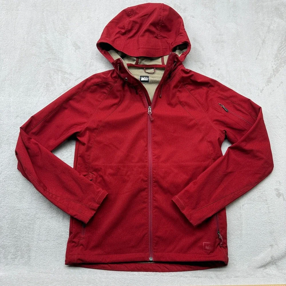 REI Jacket Mens Small Red McCone Softshell Hooded Full Zip Hiking Outdoor‎ Light